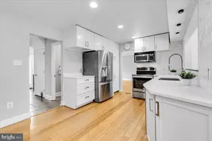 13113 Madonna Ln, Fairfax, VA 22033 - Photo 11