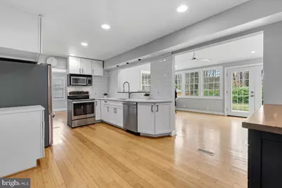 13113 Madonna Lane, Fairfax, VA 22033 - Photo 13