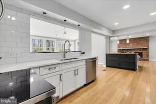 13113 Madonna Ln, Fairfax, VA 22033 - Photo 13