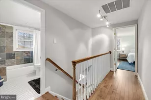 13113 Madonna Ln, Fairfax, VA 22033 - Photo 23