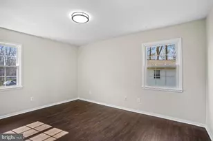 6708 Portree Ct, Springfield, VA 22152 - Photo 23