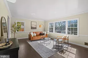 6708 Portree Ct, Springfield, VA 22152 - Photo 7