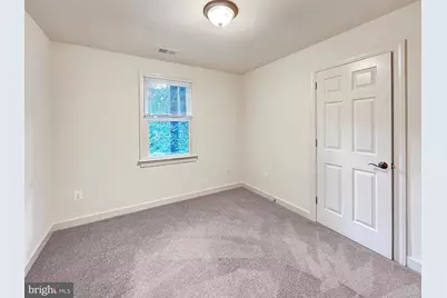 5704 Captain Jones Court, Fairfax Station, VA 22039 - Photo 15