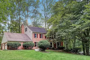 5704 Captain Jones Ct, Fairfax Station, VA 22039 - Photo 1