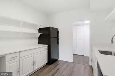 3100 S Manchester Street #116, Falls Church, VA 22044 - Photo 5