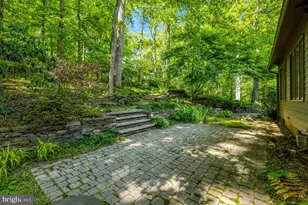 11698 Fox Glen Dr, Oakton, VA 22124 - Photo 75