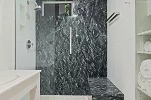 11698 Fox Glen Dr, Oakton, VA 22124 - Photo 57