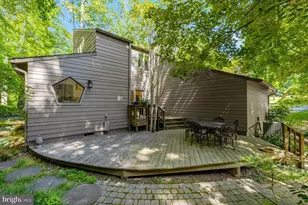 11698 Fox Glen Dr, Oakton, VA 22124 - Photo 65