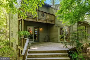 11698 Fox Glen Dr, Oakton, VA 22124 - Photo 61