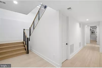 1513 Oakview Drive, McLean, VA 22101 - Photo 55