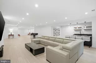1513 Oakview Dr, McLean, VA 22101 - Photo 53