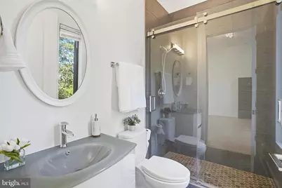 1513 Oakview Drive, McLean, VA 22101 - Photo 23