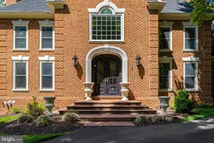 105 Interpromontory Rd, Great Falls, VA 22066 - Photo 5