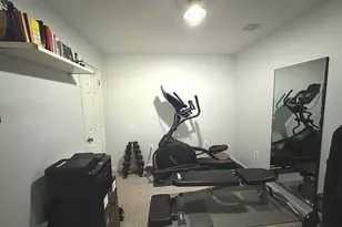 6035 Crown Royal Cir, Alexandria, VA 22310 - Photo 25