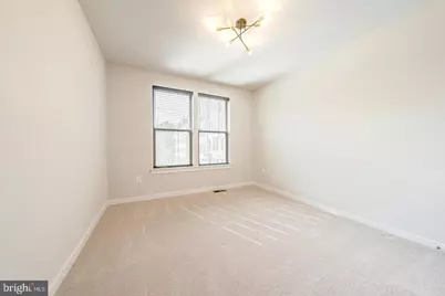 13504 Innovation Station Loop #2A, Herndon, VA 20171 - Photo 29