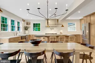 2818 Center Ridge Dr, Oakton, VA 22124 - Photo 11