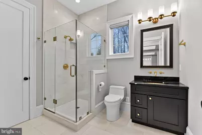 7002 River Oaks Drive, McLean, VA 22101 - Photo 15