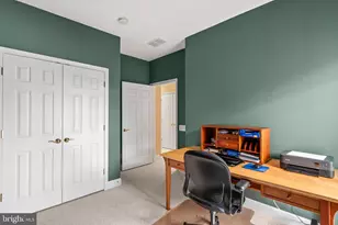 8911 Periwinkle Blue Ct, Lorton, VA 22079 - Photo 19