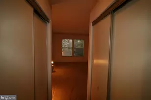 7718 Lafayette Forest Dr, Annandale, VA 22003 - Photo 11