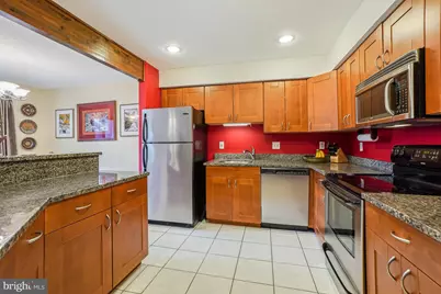 2315 Glade Bank Way, Reston, VA 20191 - Photo 5