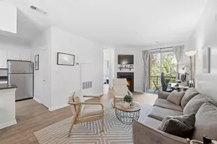 12903 Alton Square, Herndon, VA 20170 - Photo 9