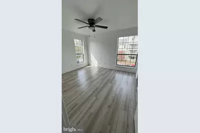 12151 Penderview Lane #2038, Fairfax, VA 22033 - Photo 11