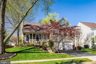 3644 Beech Down Dr, Chantilly, VA 20151 - Photo 1