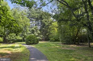 11587 Maple Ridge Rd, Reston, VA 20190 - Photo 93