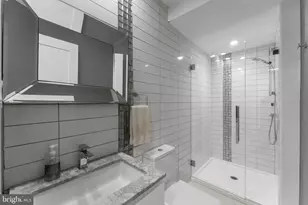 11587 Maple Ridge Rd, Reston, VA 20190 - Photo 17