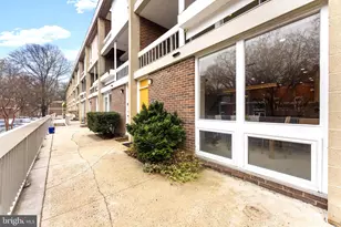 11587 Maple Ridge Rd, Reston, VA 20190 - Photo 47