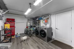 11587 Maple Ridge Rd, Reston, VA 20190 - Photo 19