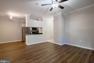12144 Garden Circle #101, Fairfax, VA 22030 - Photo 3