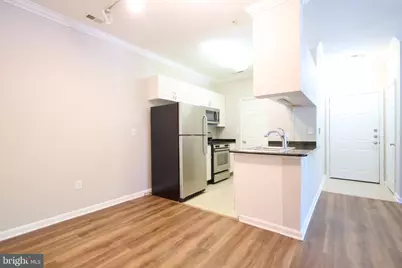 12144 Garden Circle #101, Fairfax, VA 22030 - Photo 5