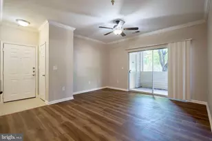 12144 Garden Circle, Fairfax, VA 22030 - Photo 3
