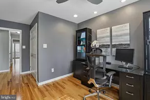 8019 Galla Knoll Cir, Springfield, VA 22153 - Photo 37