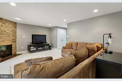 8019 Galla Knoll Circle, Springfield, VA 22153 - Photo 43