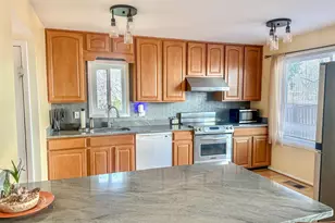 8737 Sheridan Farms Ct, Springfield, VA 22152 - Photo 11