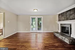 6110 Green Cap Pl, Fairfax, VA 22030 - Photo 17