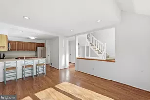 3854 Alder Woods Ct, Fairfax, VA 22033 - Photo 5