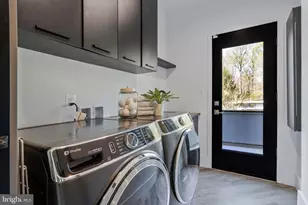 3525 Glenbrook Rd, Fairfax, VA 22031 - Photo 49