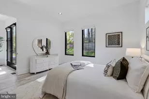 3525 Glenbrook Rd, Fairfax, VA 22031 - Photo 21