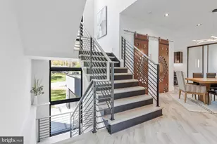 3525 Glenbrook Rd, Fairfax, VA 22031 - Photo 37