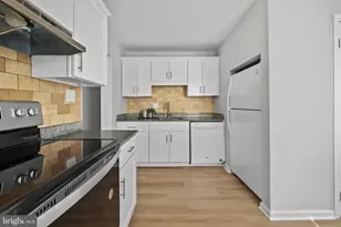 3112 Annandale Rd, Falls Church, VA 22042 - Photo 11