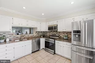 6005 Pieco Ct, Alexandria, VA 22315 - Photo 9