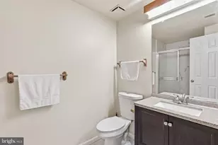 6005 Pieco Ct, Alexandria, VA 22315 - Photo 13