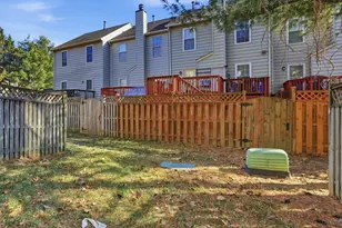 6005 Pieco Ct, Alexandria, VA 22315 - Photo 17