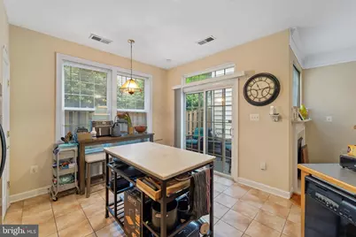 11415 Mactavish Heights, Fairfax, VA 22030 - Photo 11