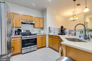 5124 Brittney Elyse Cir, Centreville, VA 20120 - Photo 7