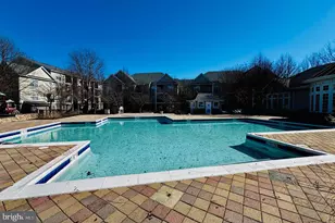 5124 Brittney Elyse Cir, Centreville, VA 20120 - Photo 5