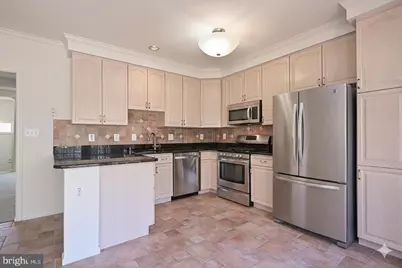 7415 Gillingham Row, Alexandria, VA 22315 - Photo 13